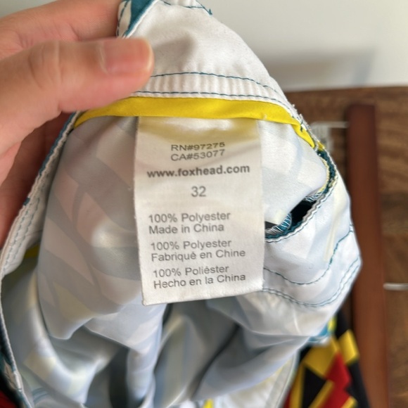 3 pairs men’s sz 32-33 swim board shorts billabong, fox, quicksilver - Picture 8 of 11